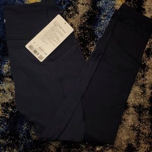 All the right places Crop -True Navy